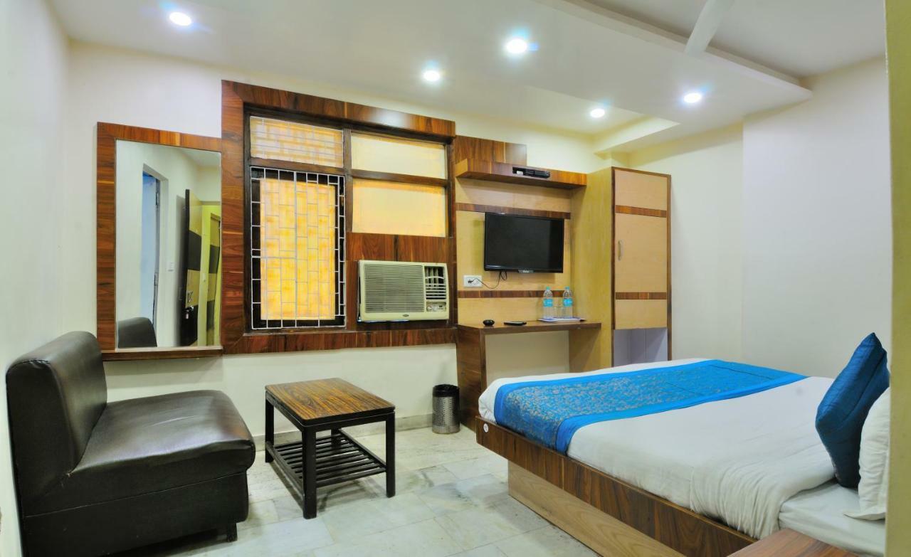 Hotel Lahorimal Deluxe New Delhi Exterior photo